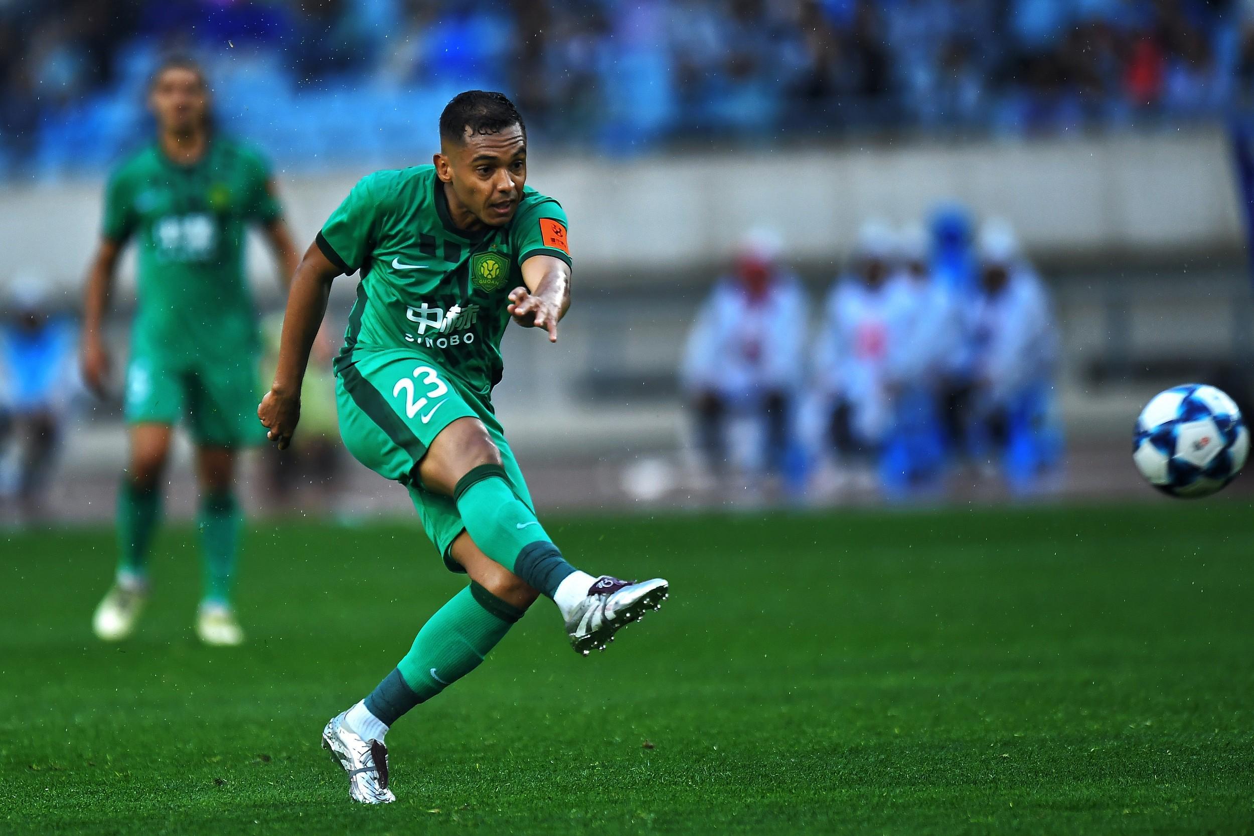 开云体育真人-不可明说的伤病？魏翊东：达万在巴西做手术感染，现在不能动